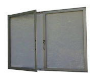 Dvoukřídlá jednostranná vitrína HD60 - 12 x A4